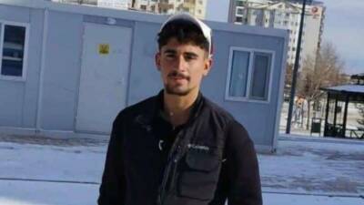 Motosiklet ile otomobilin çarpıştığı kazada motosiklet sürücüsü hayatını kaybetti, otomobil