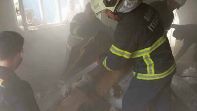 Siirt’te bir evde çıkan yangın, itfaiye ekiplerince söndürüldü.