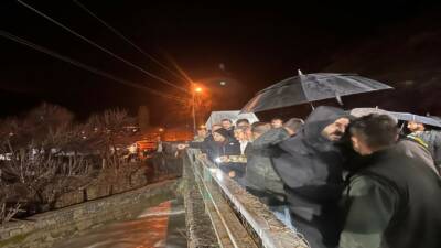 Şırnak’ta sel felaketinden etkilenen Uludere ilçesinde incelemelerde bulunan Vali Birol