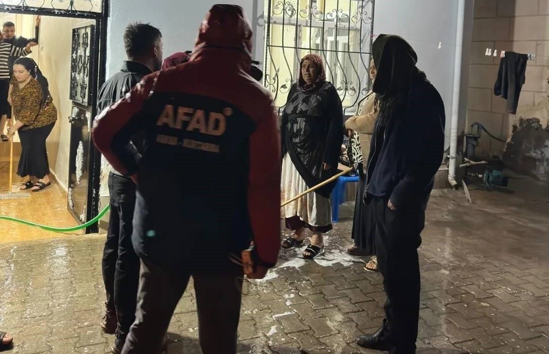 Şırnak genelinde etkili olan sağanak yağış sel ve taşkınlara neden