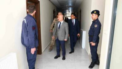 Adıyaman Valisi Osman Varol, Tut ilçesinde yapımı tamamlanarak hizmete sunulan