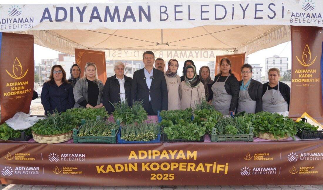 Adıyaman Belediyesi’nin sosyal belediyecilik anlayışıyla hayata geçirdiği sebze üretim merkezinde,