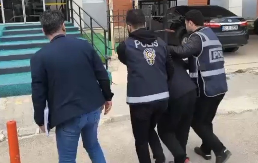 Gaziantep’in Nizip ilçesinde çok sayıda kişiyi toplam 103 milyon 471