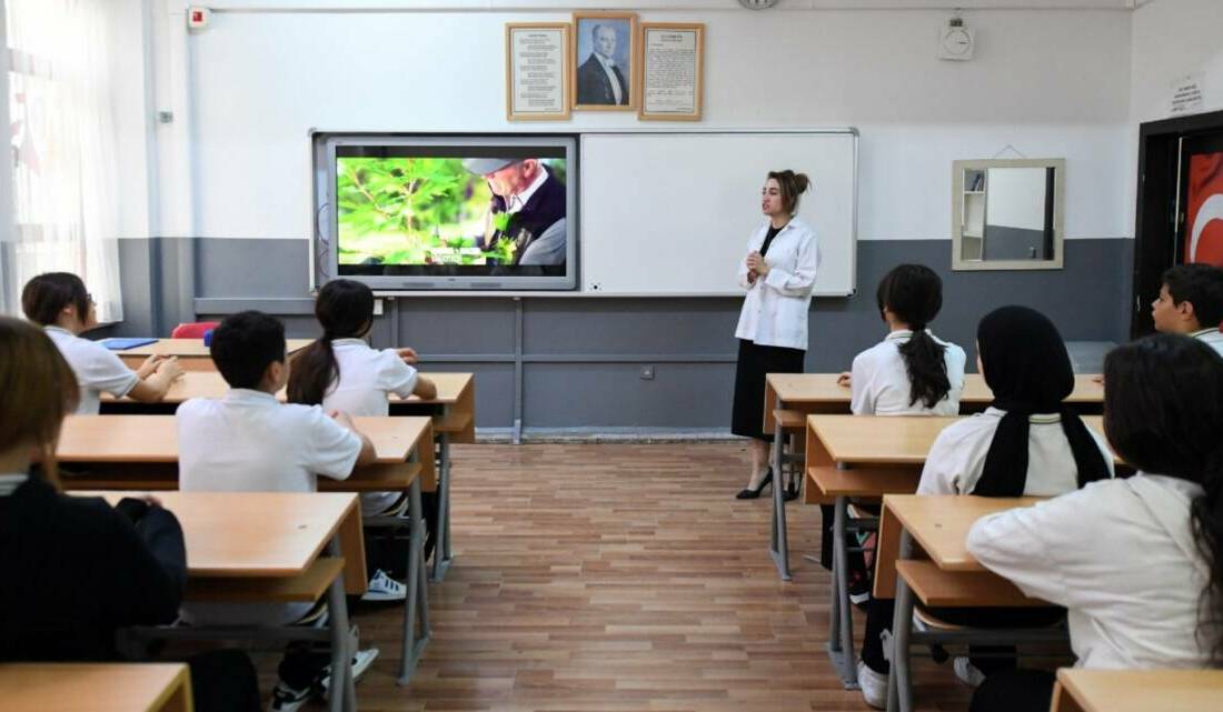 Millî Eğitim Bakanlığınca, kadrolu öğretmenlerin il içi isteğe bağlı yer