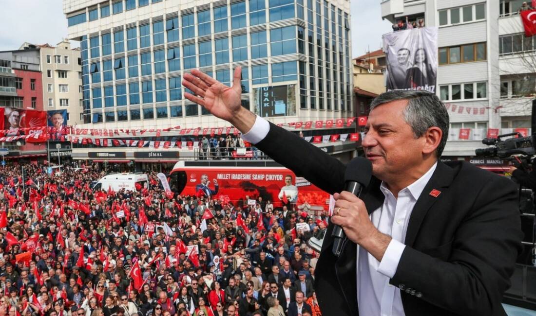 CHP Genel Başkanı Özgür Özel, TBMM Başkanı Numan Kurtulmuş ile