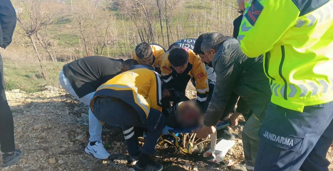 Adıyaman’da, otomobilin çarpması sonucu ağır yaralanan yaya, hastanede hayatını kaybetti.