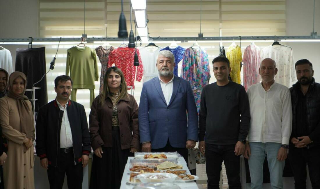 Adıyaman Belediyesi Meslek Edindirme Kursları’nda 4 ay süren kadın giyim