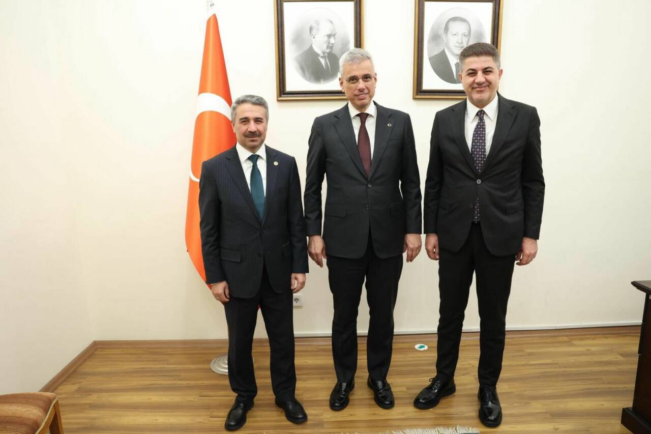 TBMM Başkanlık Divan Üyesi-AK Parti Adıyaman Milletvekili Doç. Dr. İshak