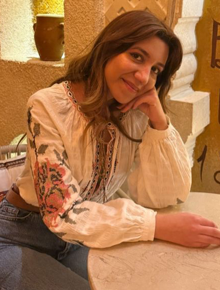 Şevval Rana Şahin yazar fotoğrafı