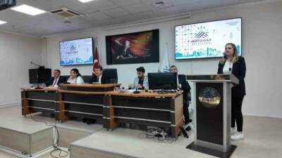 Adıyaman Belediyesi’nin Nisan ayı olağan meclis toplantısında, Belediye Başkanı Abdurrahman