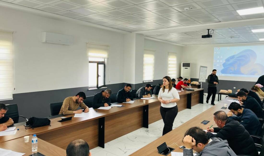 Adıyaman İl Sağlık Müdürlüğü tarafından havalimanı personeline yönelik ilk yardım