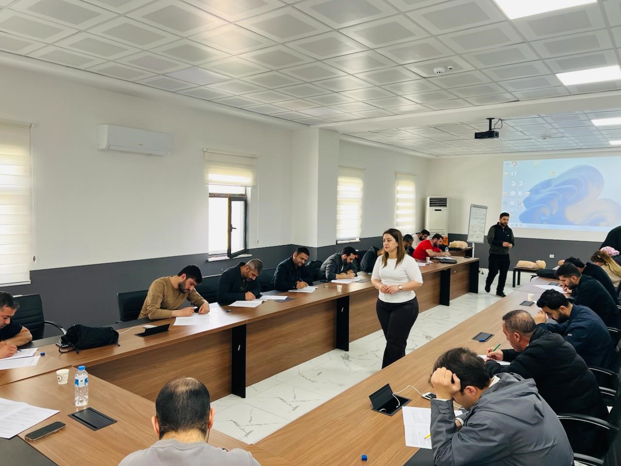 Adıyaman İl Sağlık Müdürlüğü tarafından havalimanı personeline yönelik ilk yardım