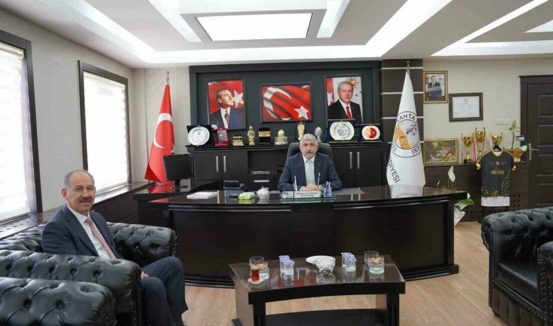 Kars’ın Arpaçay İlçe Belediye Başkanı Zeki Elma, Kardeş Belediye kapsamında