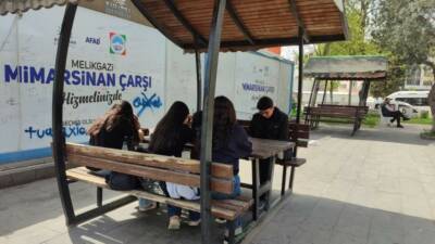 Şanlıurfa'nın Siverek ilçesindeki Ahmet Koyuncu Mesleki ve Teknik Anadolu Lisesi