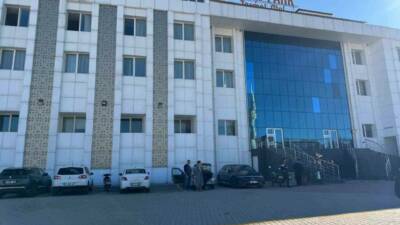 Diyarbakır'ın Çermik ilçesindeki kaplıcalar, yeni sezonu açarak ziyaretçilerini ağırlamaya başladı