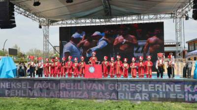 Cumhuriyet Halk Partisi (CHP) İl Başkanı Vakkas Açar ve il