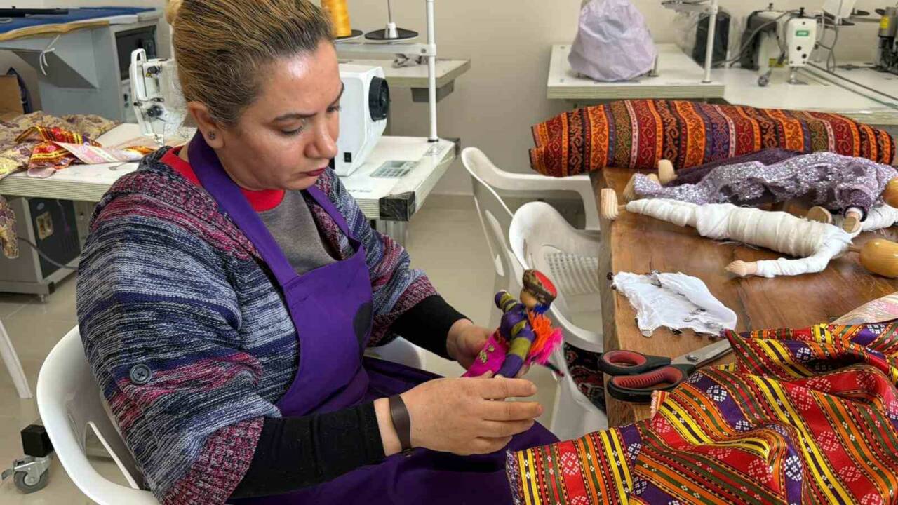 Adıyaman’da kurulan ‘Geleneksel El Sanatlarının Yeniden Canlandırılması Merkezi’ ile depremde