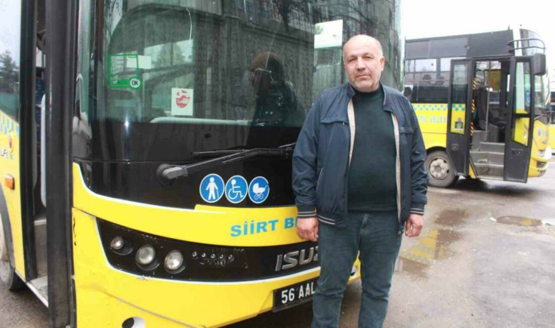 Siirt’te belediye otobüsünde fenalaşan yolcuyu hastaneye ulaştıran şoför Abdulhakim Ekinci,