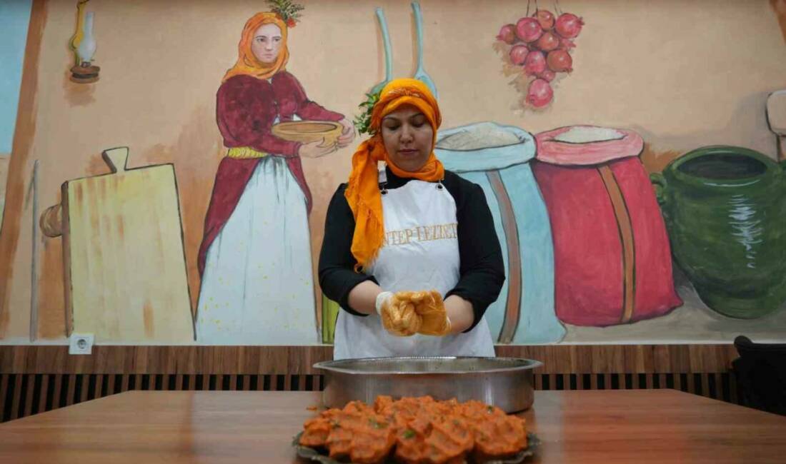 Gaziantep’te 4 çocuk annesi kadın, aşçı olan eşine destek amaçlı