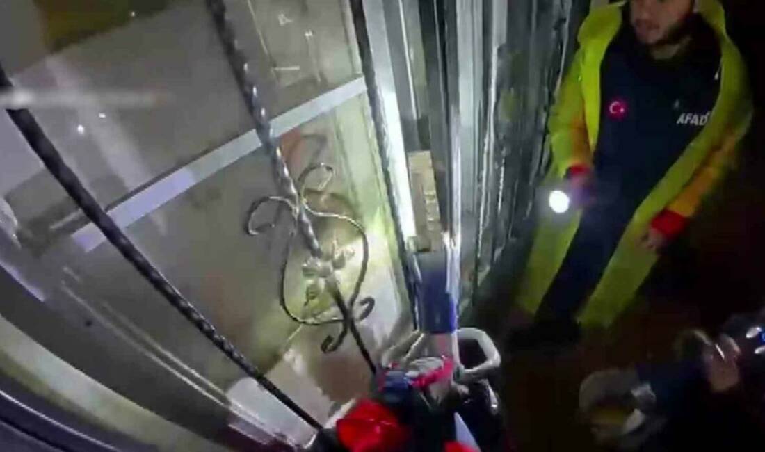 Adıyaman'da etkili olan kuvvetli yağmur nedeniyle su baskınları yaşandı, AFAD