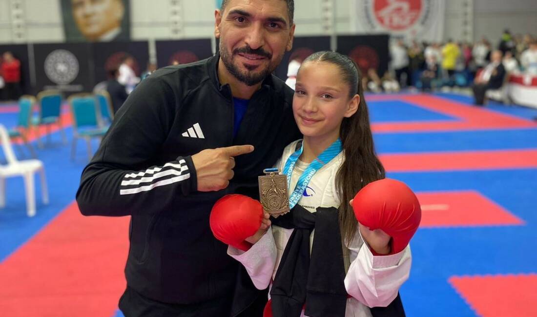 Gaziantep’te izlediği karate filmlerinden etkilenen 13 yaşındaki Nesibe Nur Şimşek,
