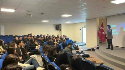 Gaziantep Kolej Vakfı Özel Liseleri 11. sınıf öğrencilerine yönelik olarak