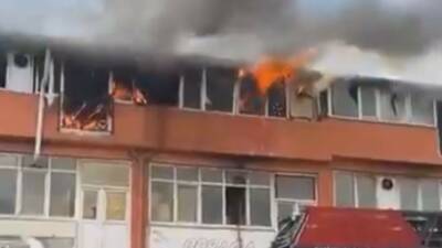 Gaziantep'in GATEM Sayacılar Sanayi Sitesi'ndeki bir ayakkabı imalathanesinde çıkan yangın,