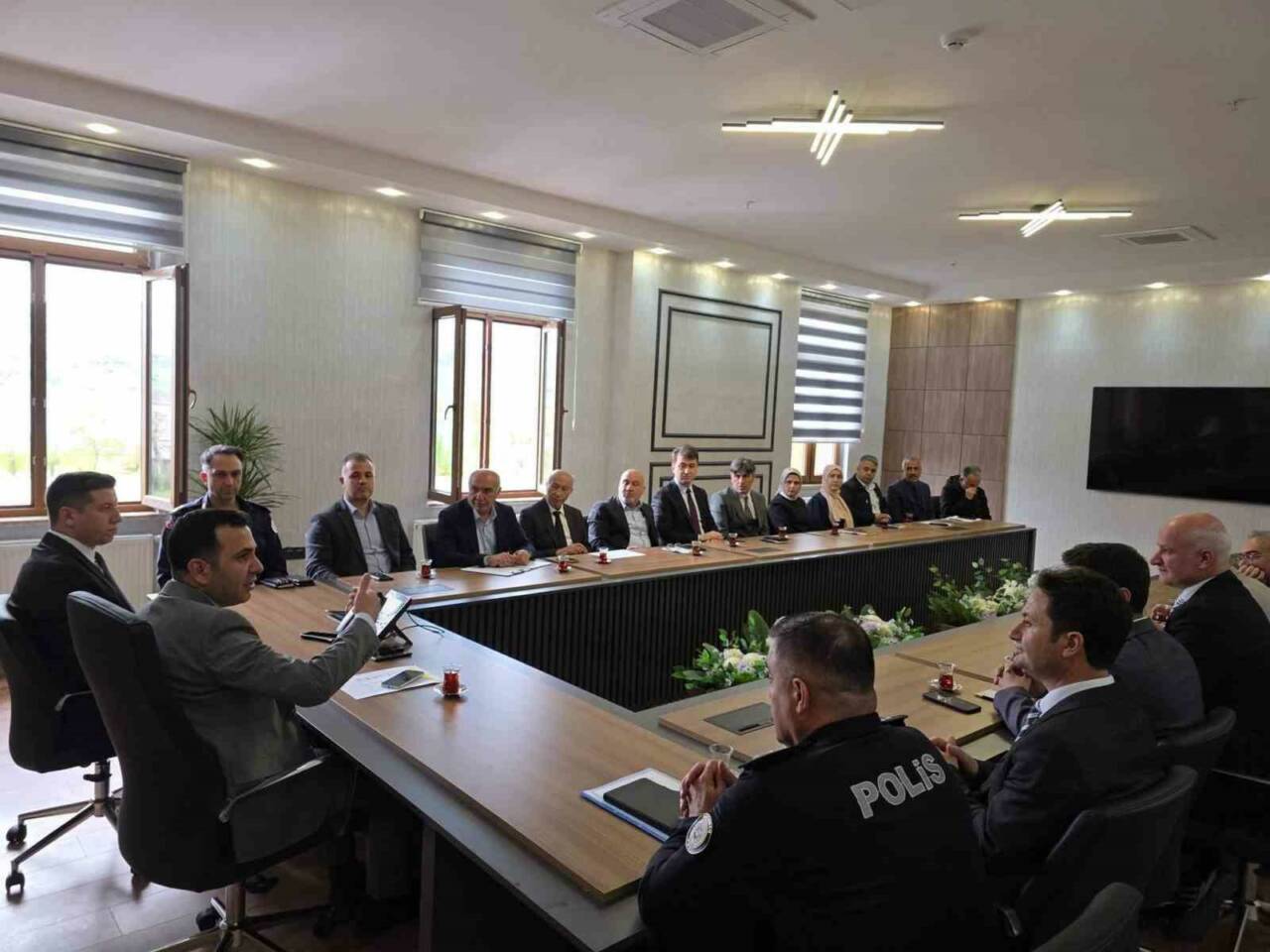 Adıyaman’ın Gölbaşı ilçesinde koordinasyon toplantısı yapıldı.