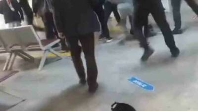 Şanlıurfa Akçakale Devlet Hastanesi acil servisinde husumetli iki aile arasında