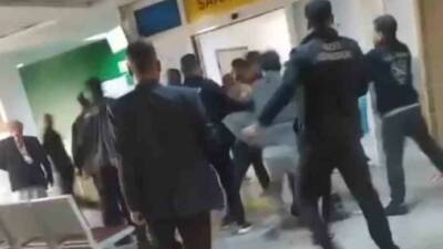 Devlet Hastanesi acil servisinde husumetli iki aile arasında çıkan kavga,