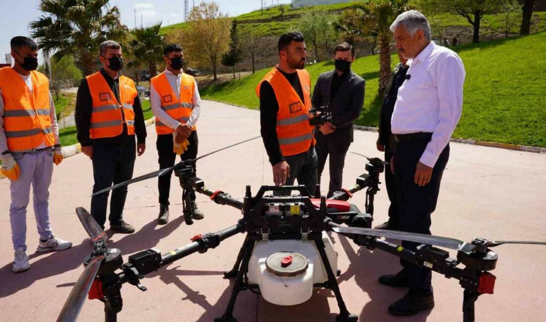 Adıyaman’ın Kahta ilçe Belediyesi, yaz ayları öncesinde sivrisinek, karasinek ve