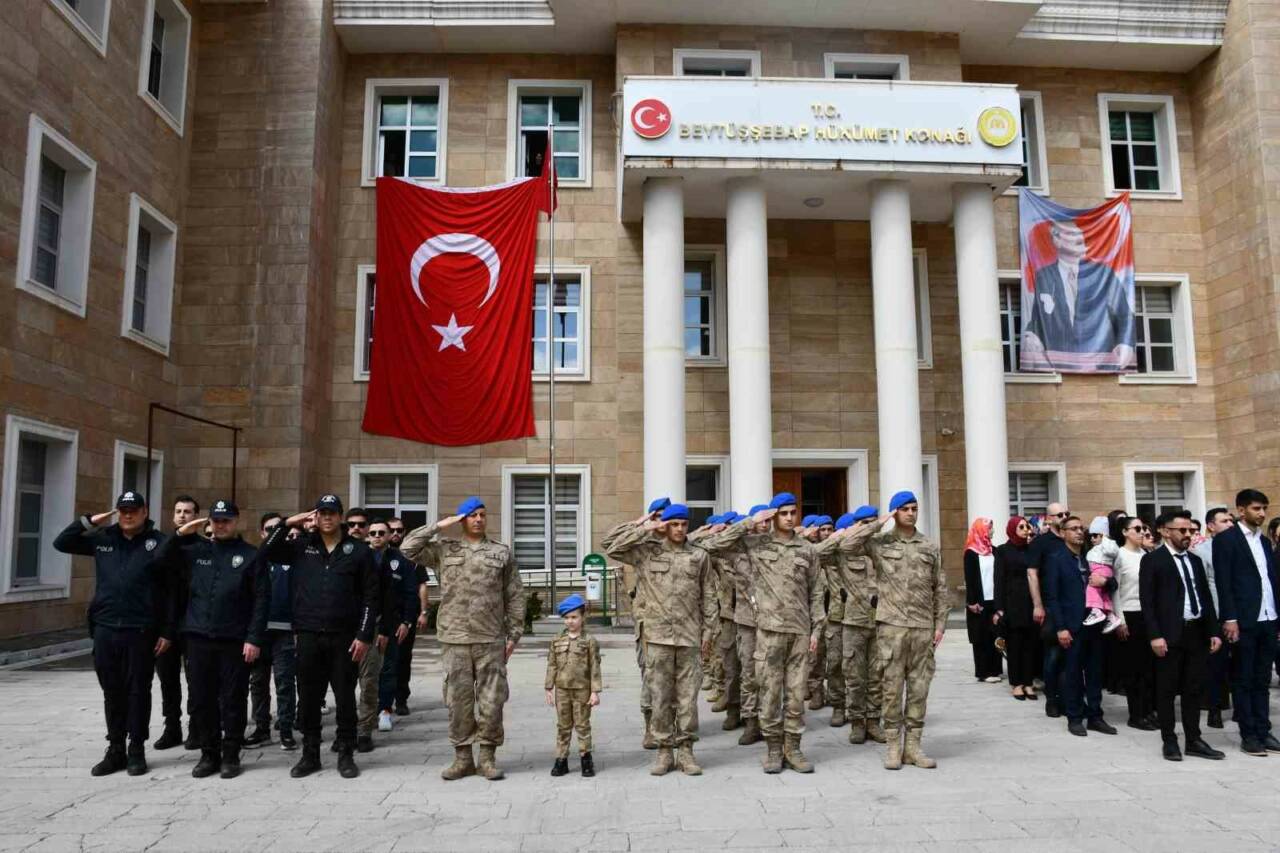 Şırnak’ın Beytüşşebap ilçesinde 23 Nisan Ulusal Egemenlik ve Çocuk Bayramı