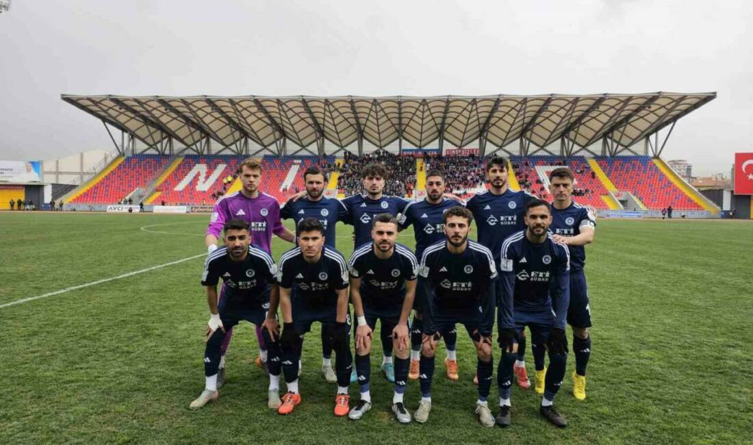 TFF 3. Ligde mücadele eden Mardin temsilcisi Mazıdağı Fosfatspor, deplasmanda