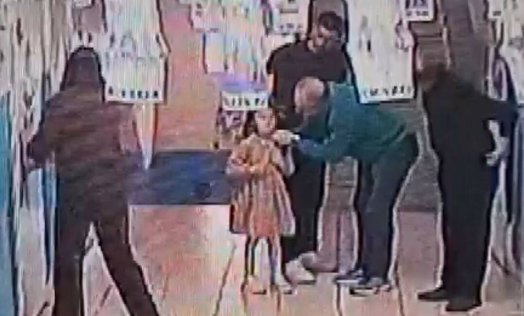 Gaziantep’te boğazına şeker kaçan ilkokul 2’nci sınıf öğrencisi, öğretmenlerin Heimlich