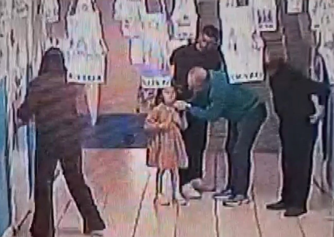 Gaziantep’te boğazına şeker kaçan ilkokul 2’nci sınıf öğrencisi, öğretmenlerin Heimlich