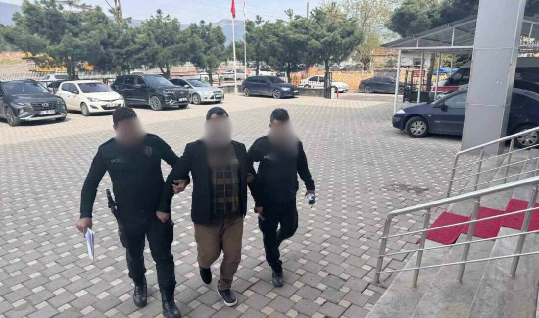 Gaziantep’in İslahiye ilçesinde, okullara yönelik saldırılara ilişkin paylaşımının ardından adliye