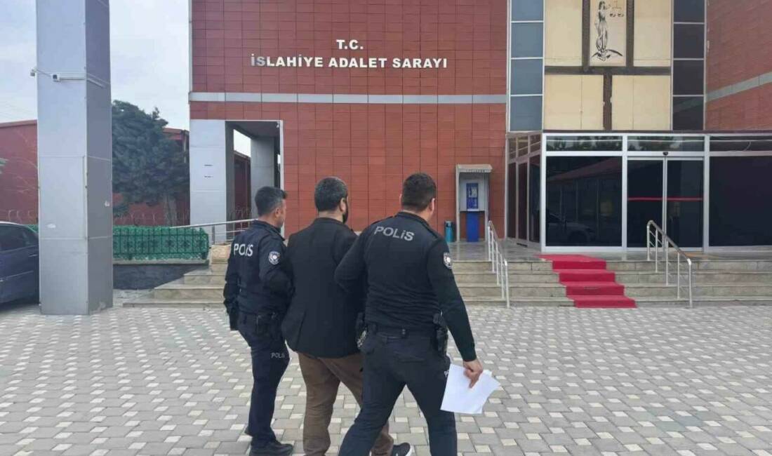 Gaziantep’in İslahiye ilçesinde, sosyal medyada yaptığı paylaşımın ardından hakkında "suçu