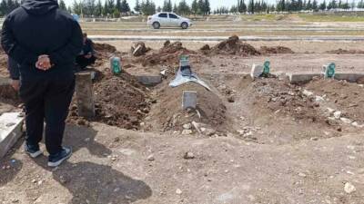 Şanlıurfa’nın Siverek ilçesinde okula saldırı düzenleyerek aralarında öğrencilerin de olduğu