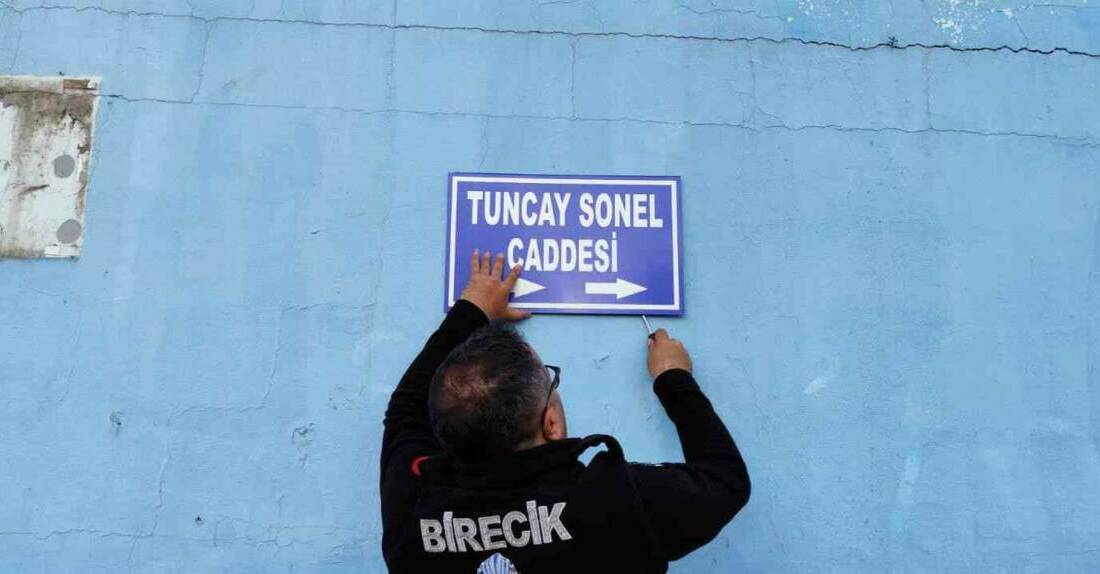 Şanlıurfa'nın Birecik ilçesinde, eski Tunceli Valisi Tuncay Sonel'in ismi iki