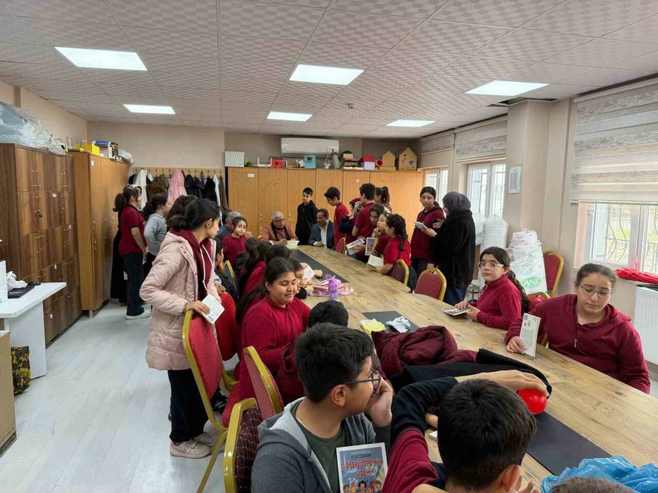 Çocuk Edebiyatı Yazarı Cuma Karataş, Adıyaman’da söyleşi ve düzenlenen çeşitli