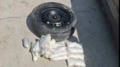 Şanlıurfa’da narkotik ekiplerince düzenlenen operasyonda, bir aracın yedek lastiğine gizlenmiş