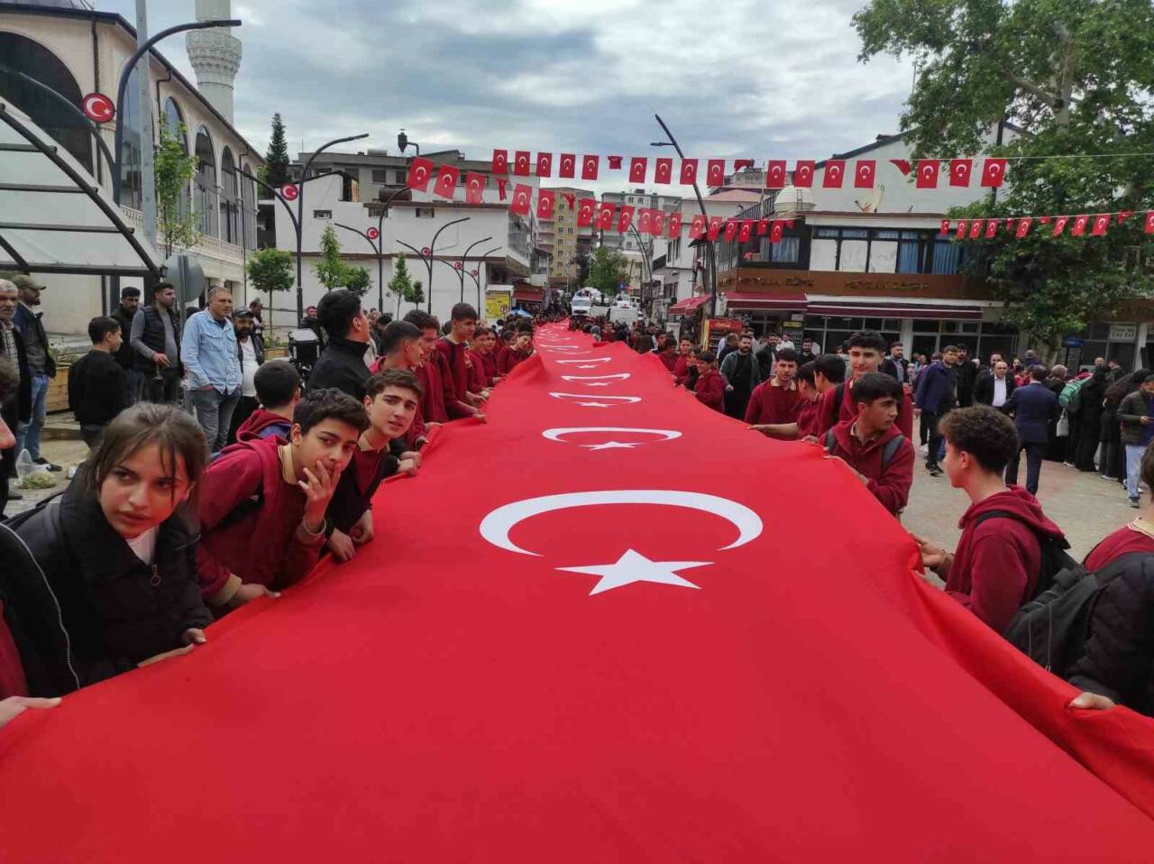 Batman'ın Sason ilçesinde, 19 Mayıs Atatürk'ü Anma, Gençlik ve Spor