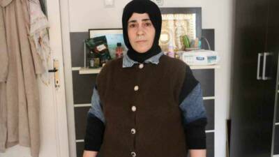 Diyarbakır'da yaşayan 4 çocuk annesi Mülkiye Gögercin, 10 yıldır engelli