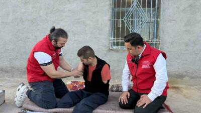 Şanlıurfa’nın Viranşehir ilçesinde geçirdiği iş kazasında iki kolunu ve iki