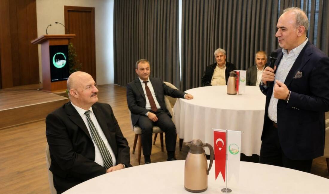 Adıyaman Valisi Abdullah Küçük, göreve başlamasının ardından ilk ziyaretini Adıyamanlılar