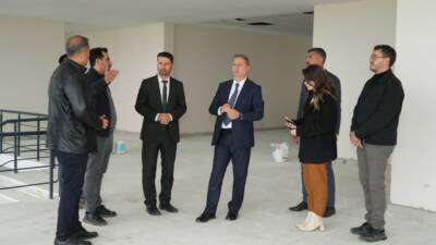 Adıyaman İl Milli Eğitim Müdürü Ali Tosun, Samsat'ta yapımı devam