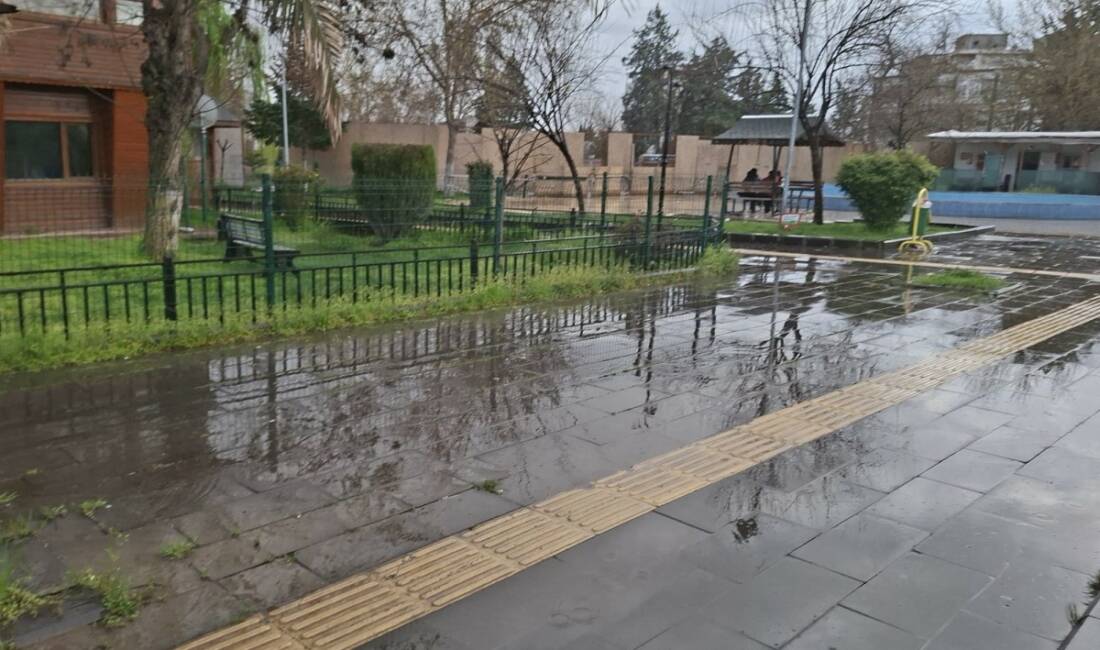 Meteoroloji verilerine göre bugünden itibaren Adıyaman genelinde yağış beklendiği açıklandı.