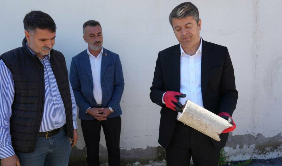 Adıyaman Belediye Başkanı Abdurrahman Tutdere, kent genelinde yenilenen içme suyu