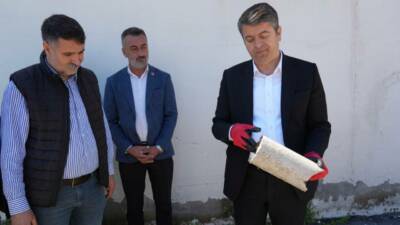 Adıyaman Belediye Başkanı Abdurrahman Tutdere, kent genelinde yenilenen içme suyu