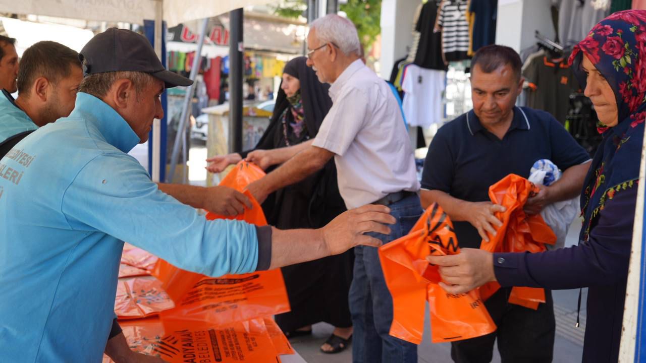 Adıyaman Belediyesi, vatandaşların Kurban Bayramı’nı huzurlu, temiz ve güvenli bir